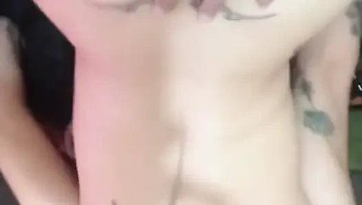 Meine freundin bittet mich, sie zu ficken