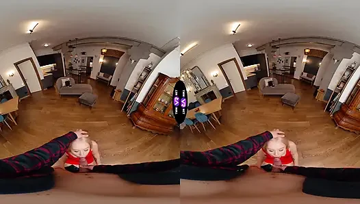 Sara Bork kirayı ağzıyla ödüyor ve yüzüne boşaltıyor - teenmegaworld