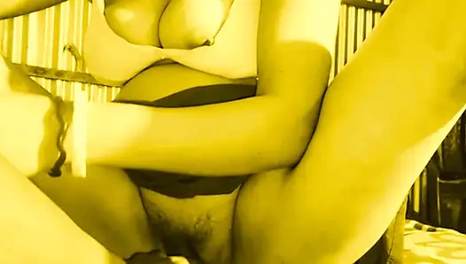 Busty MILF Bhabi Offers Her Perfect Curves To Her Handsome Debor.