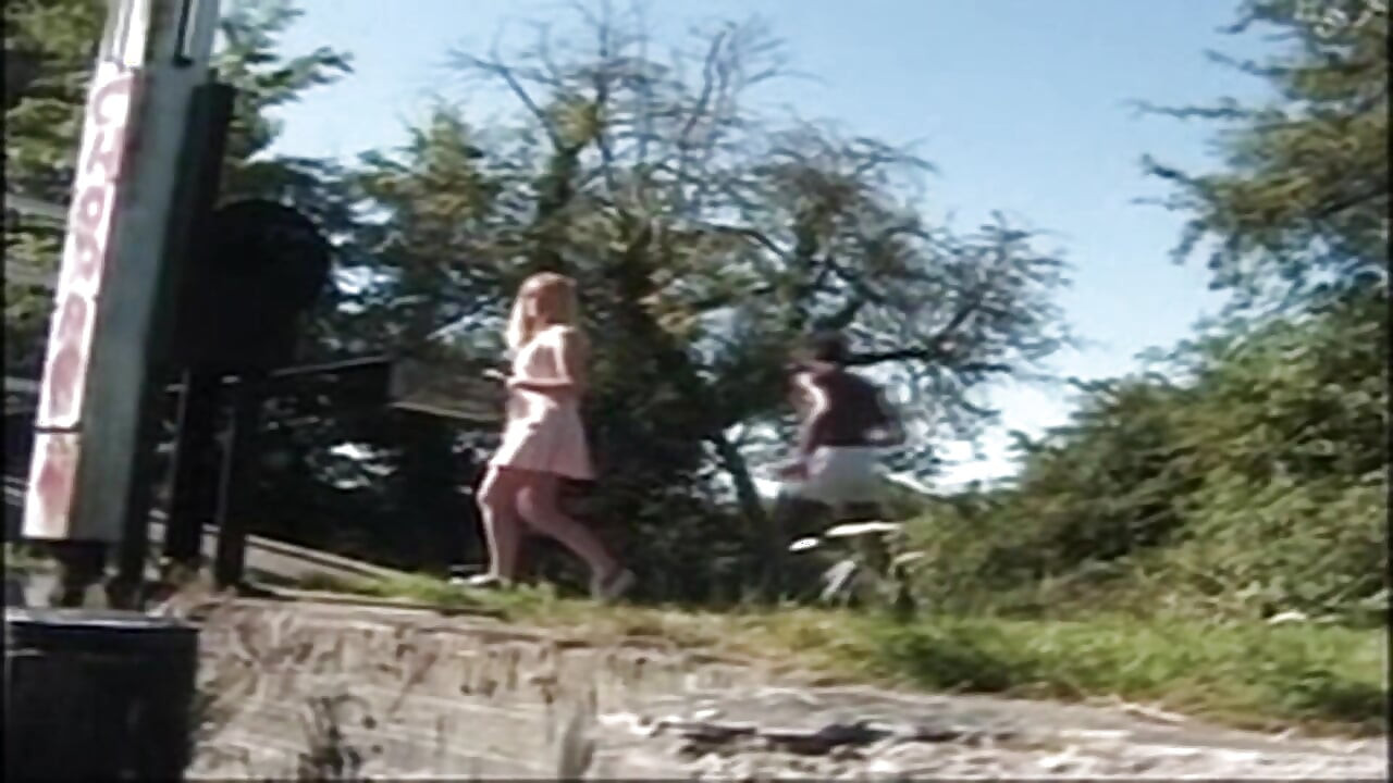 Big Omar's British Adventures: Canal Anal Babes (2001)