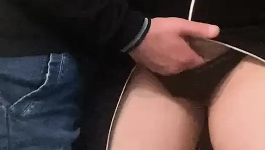 Metroda amımı parmaklayan rastgele bir yabancıydı