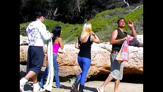 Seks dalam kekacauan dalam keluarga tertentu!! - (vol. #04)