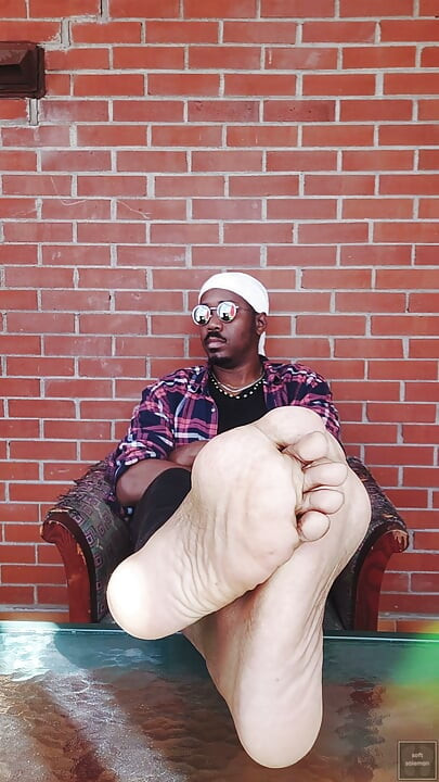 Display my soft soles (2026)
