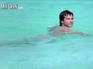 Hot Celebs Get Caught Skinny Dipping Naked