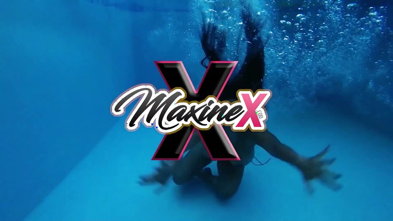 Maxine X Ties up Nyssa and Helps Her Squirt!