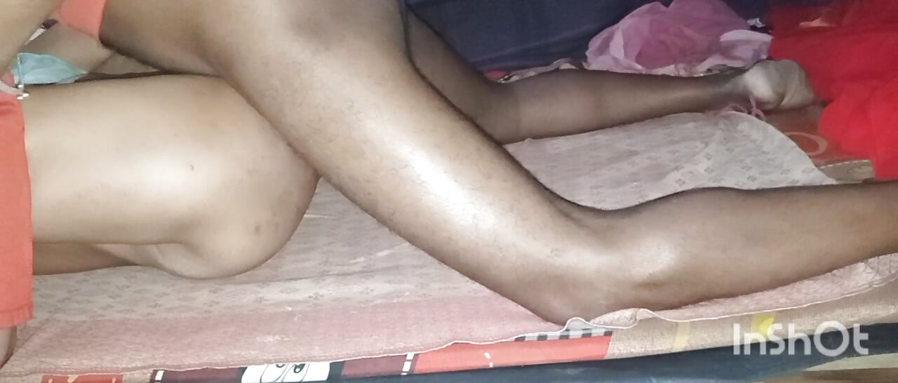 Desi landsby kone og mand knepper video i soveværelset