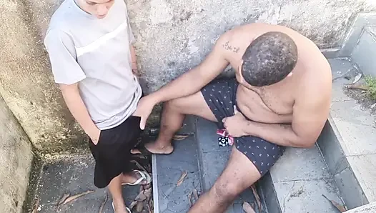 Untreuer ehemann auf der treppe mit 100% anal