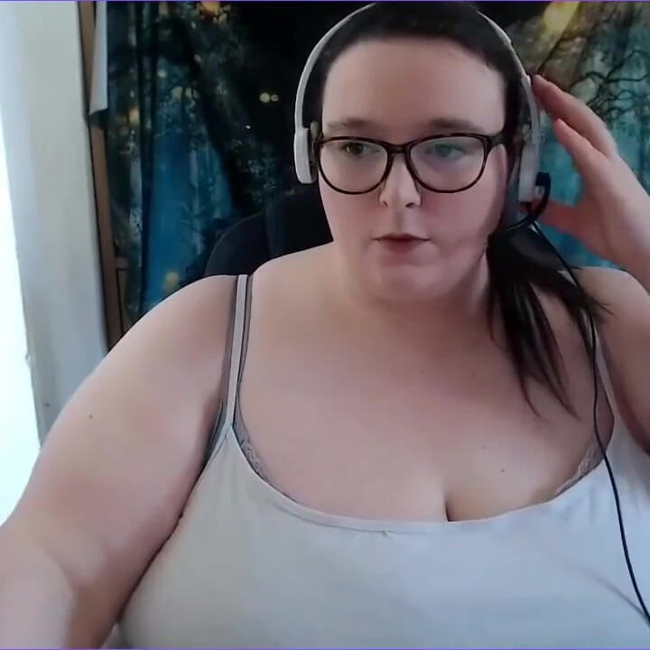 Šef šalje uredskim radnicima krafne