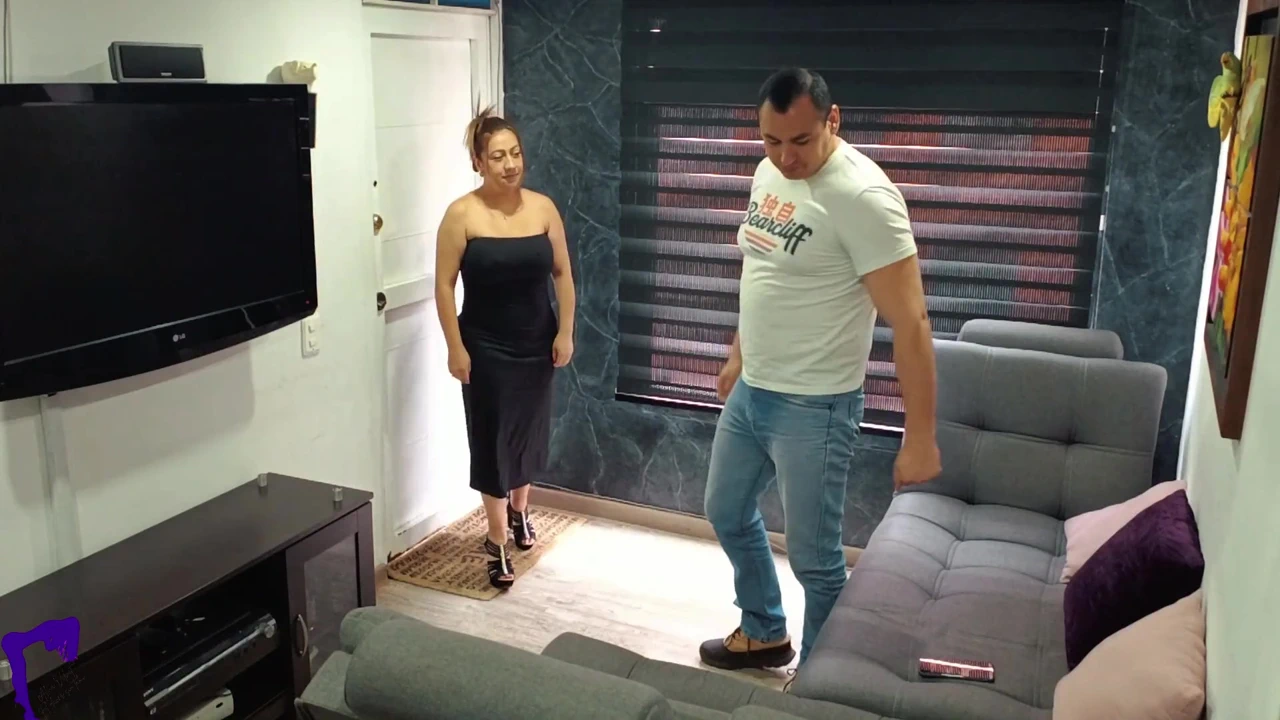 MILF Horny Neighbor Seduces Me While Her Husband Is Away and Runs Out Covered in Cum on Her Tits