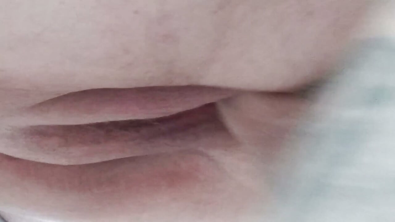 Sexo en primer plano y coño de mujer gorda con semen
