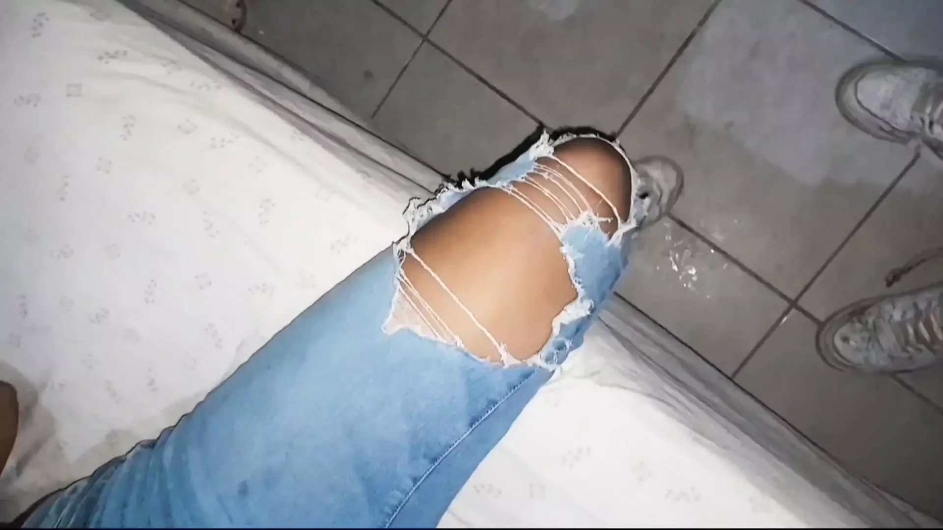 Comendo a bunda deslumbrante da minha cunhada depois da festa.