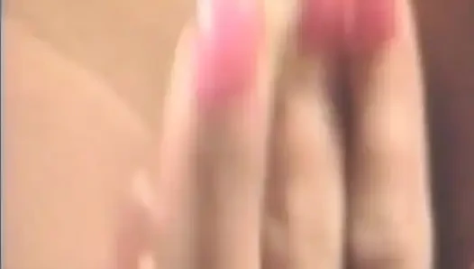 Ladu si cewek perancis besar dicrot spema banyak banget di wajahnya