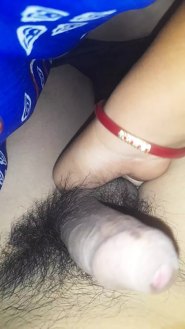 Handjob with desi bhabhi