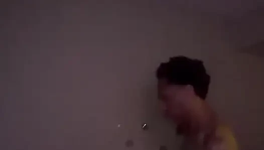 Вставай в это