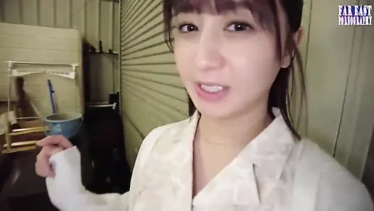 Глубокий глоток Bliss, как она наслаждается каждой теплой каплей в двойном рту кульминации на свидании - 1/4