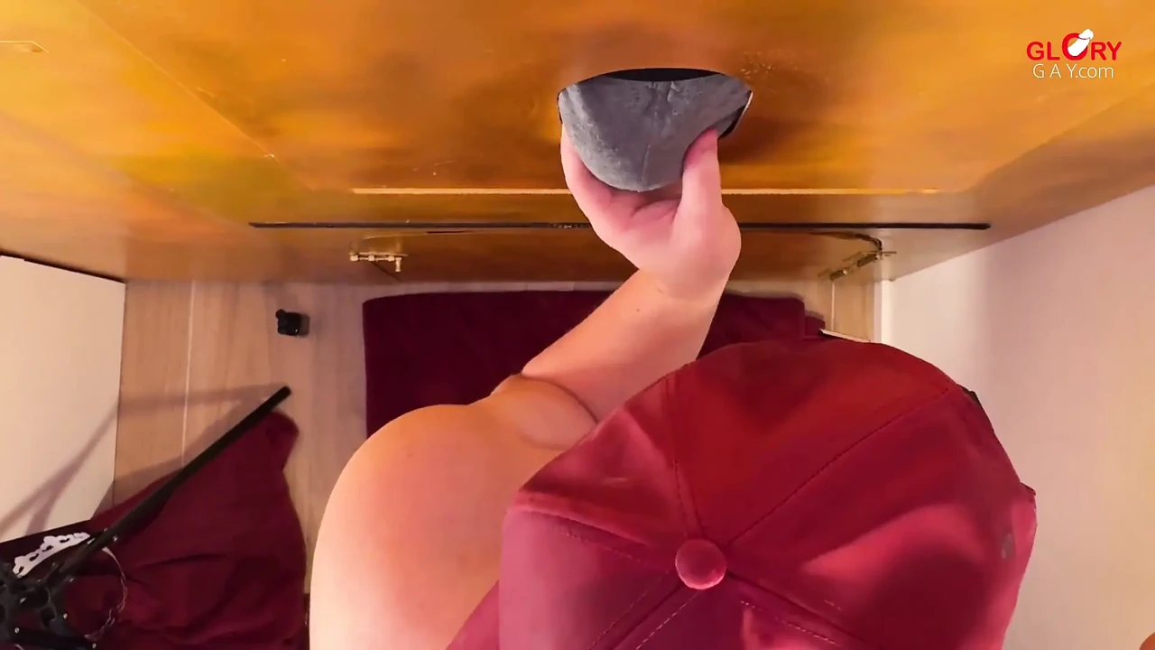 Massive Thick Stepdaddy Unloads at the Gloryhole – Gagging & Gulping Time