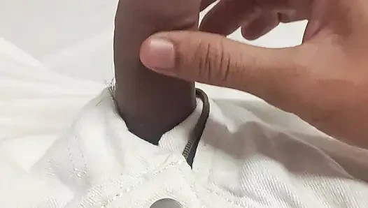 Erkek kendini tatmin eder