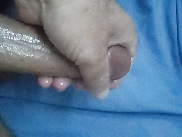 Bas khud se maja le rahe hain