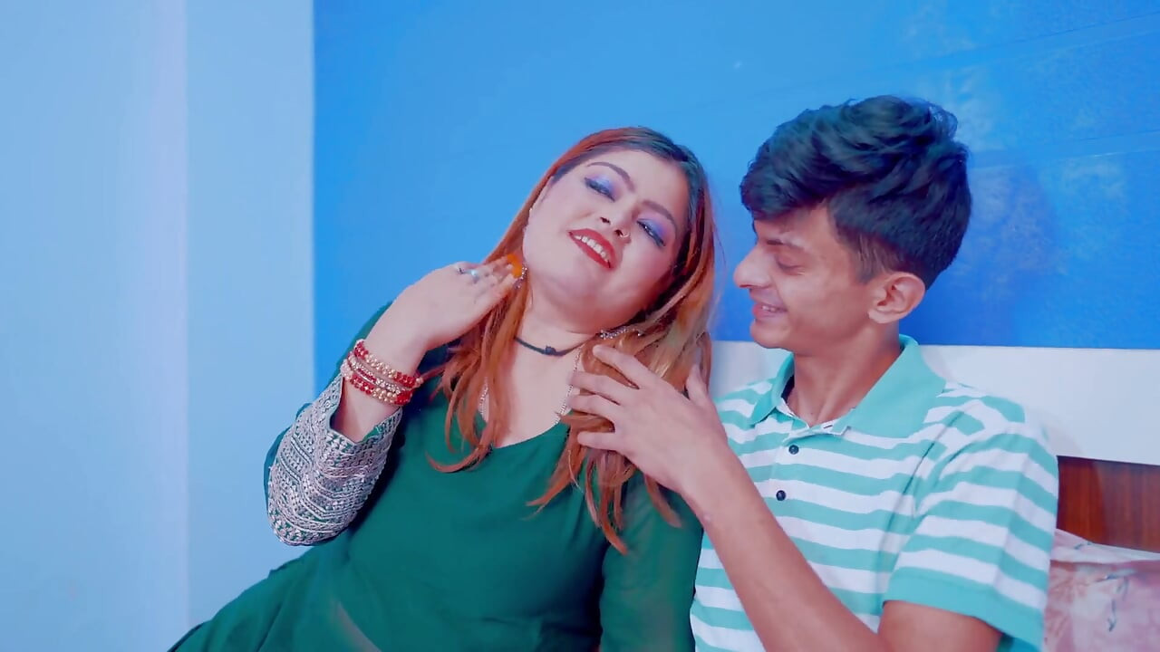 Big Boobs Hot Newly Married Couple Enjoyed Their First Suhagrat Night
