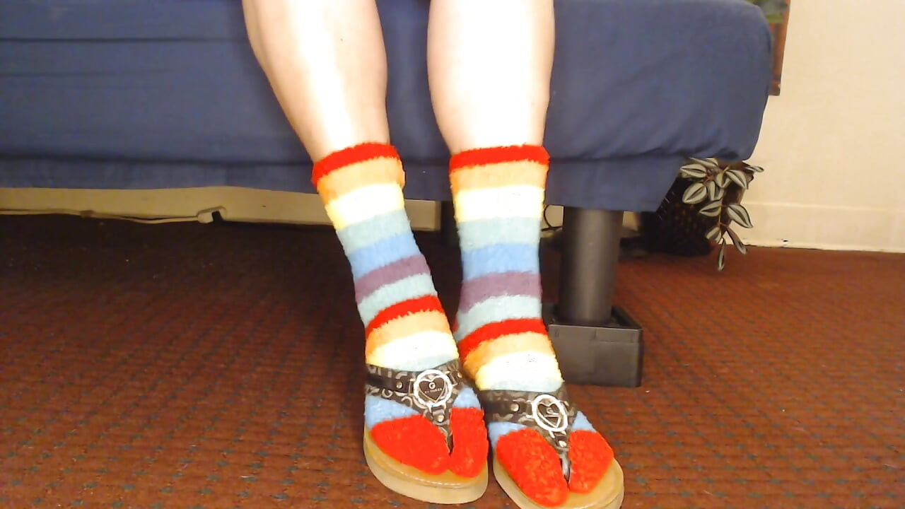 Fuzzy Rainbow Socks Guess Leather Flip Flops