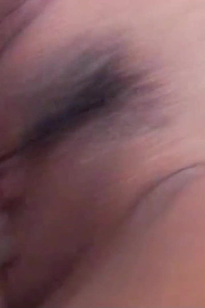 Dünnes japanisches teen mizuki von großem schwanz im interracial sex unzensiert gefickt