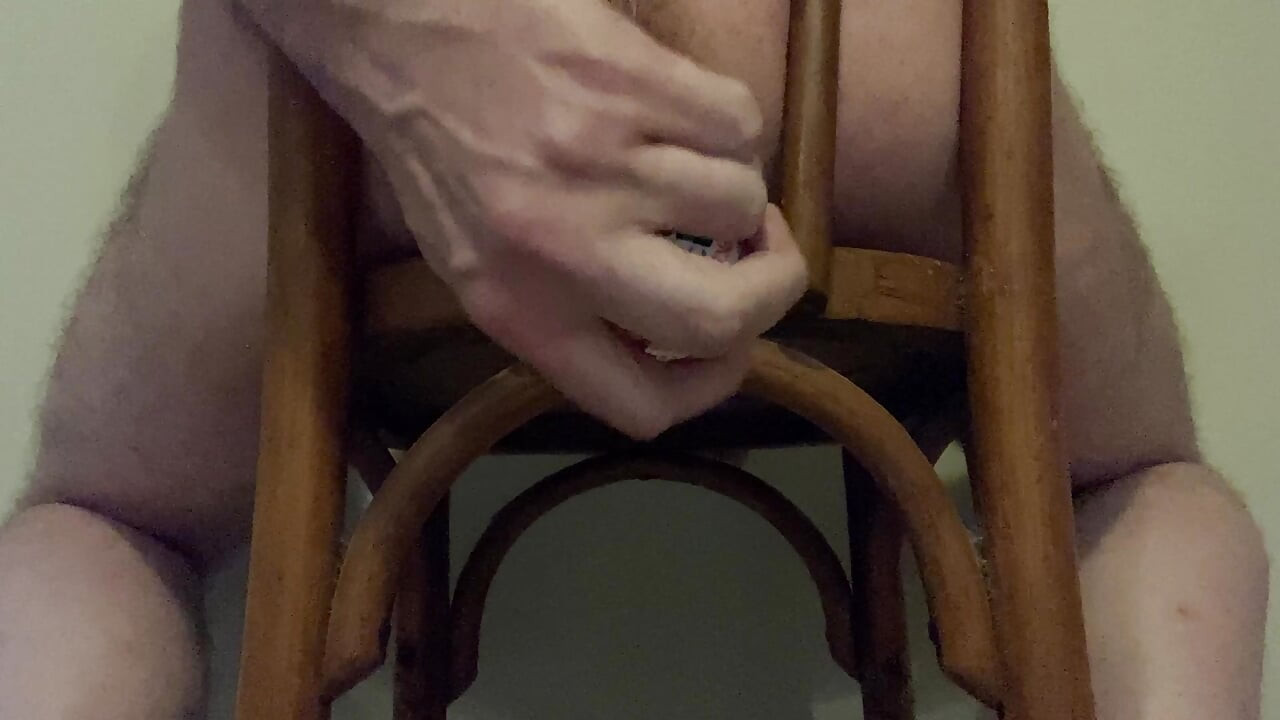 Eu gostaria que fosse seu pau grande insiste meu cu peludo enquanto eu insere essa salsicha grande na minha manpussy
