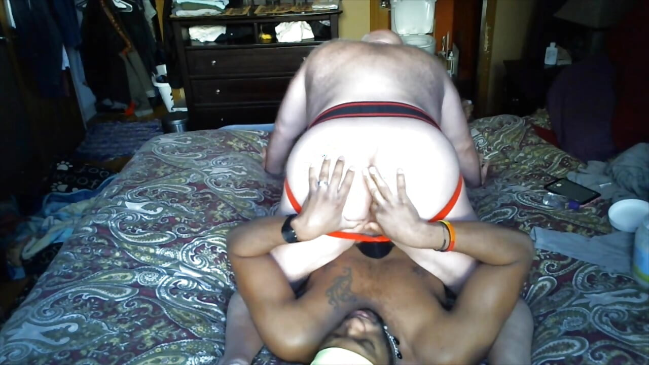 BBC Massage!! Bear Massages BBC and It Goes a Different Direction!