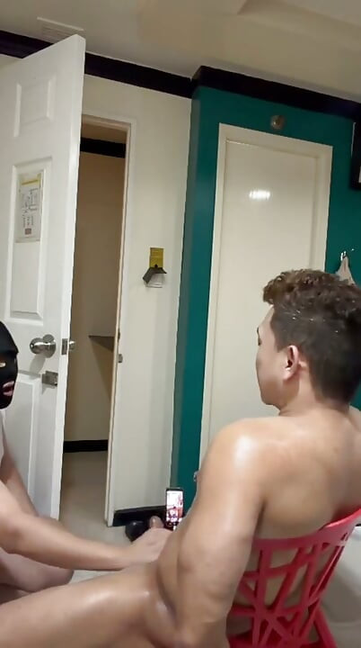 You Alraedy Started? Pinoy Twink Get Hard Handjob