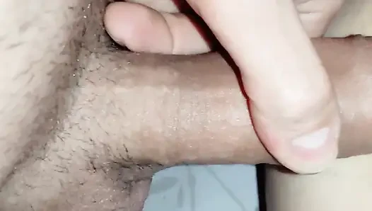 Çoraplı ve güzel iç çamaşırlı sıska orta yaşlı seksi kadın modeliyle güzel seks