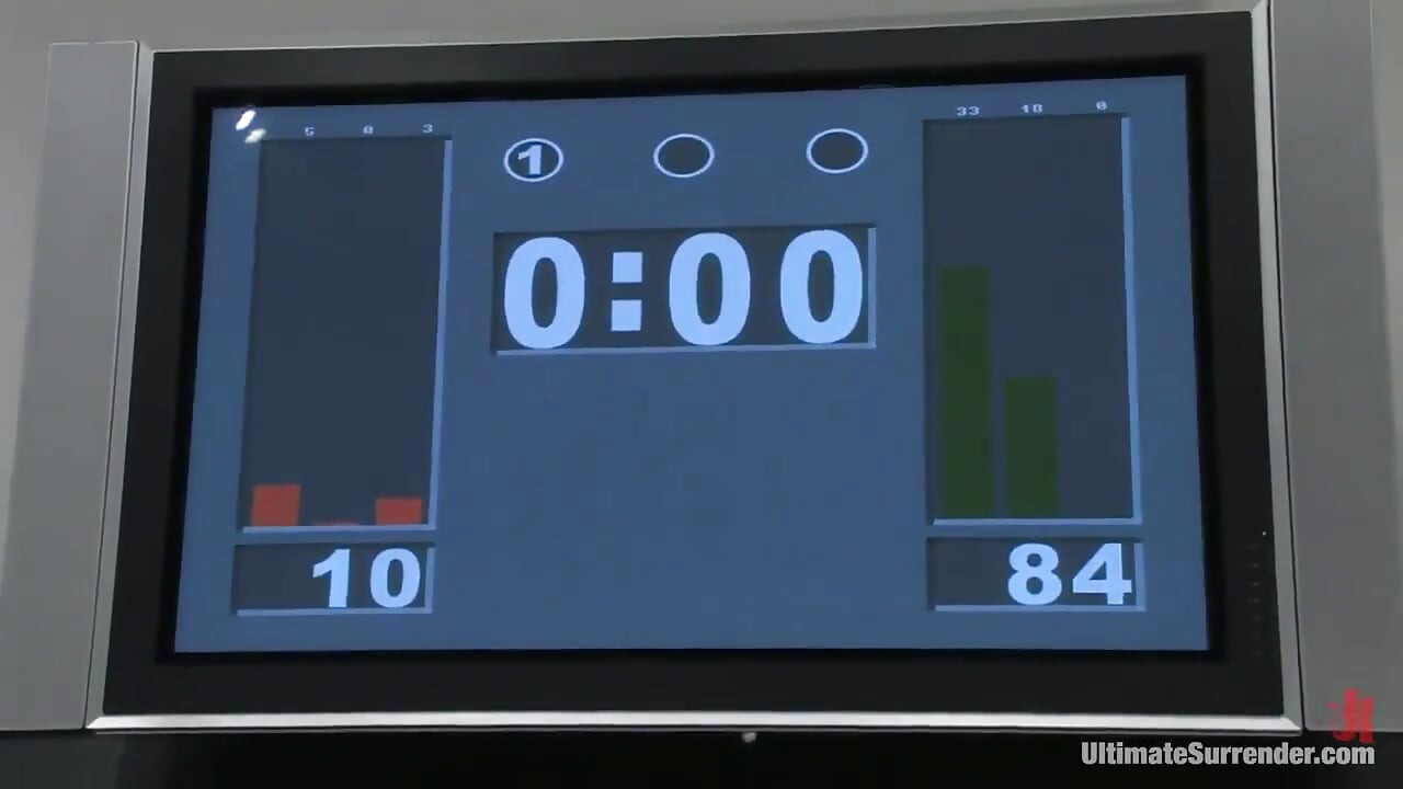 Ami "Valkyrie" Emerson (1-2) protiv Madison "Mesar" (1-0)