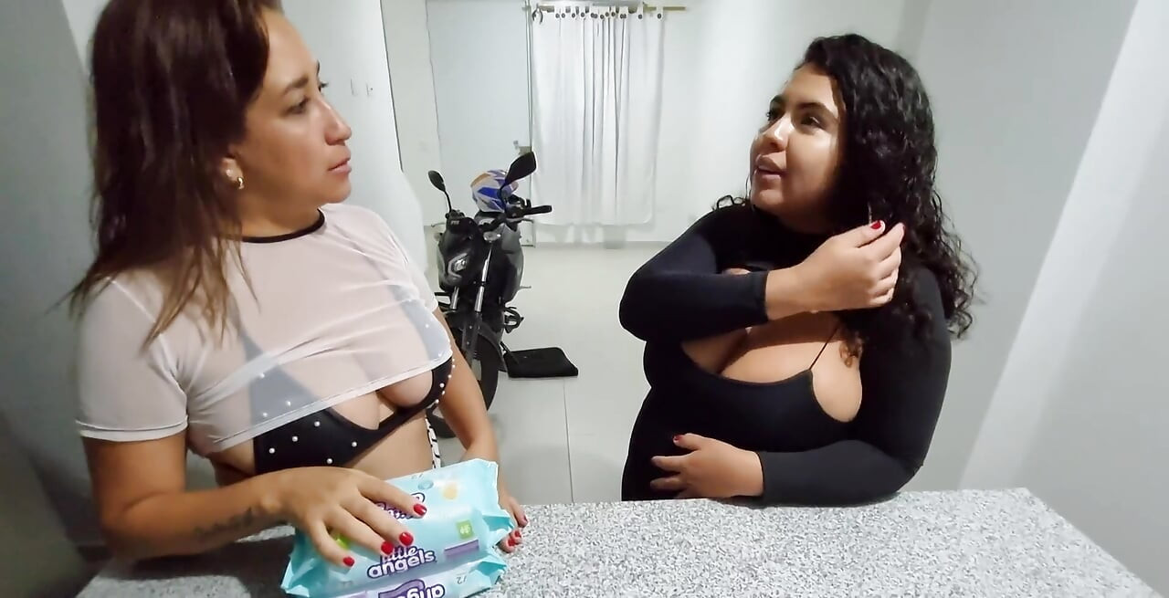 Venezuelan MILF Has Sex with Pregnant Woman