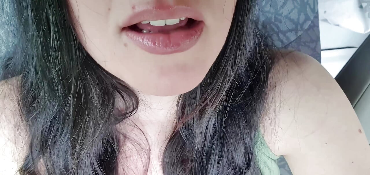 Garota alemã inocente deixa você foder ela antes de consertar o carro (Roleplay em alemão)