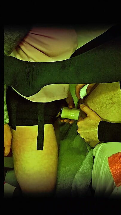 Dominação feminina esposa pegging marido com grande consolo e muito profundo