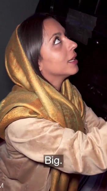 Cheating MILF slams her fat ass on his huge dick and HE HAS TO CREAMPIE - COULDN'T STOP! | Clip 1