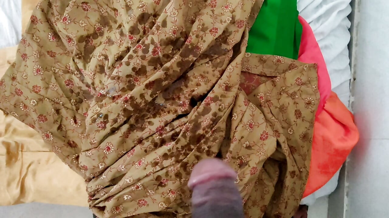 Satin silk handjob porn - Satin blue lehnga handjob of neighbor (157)