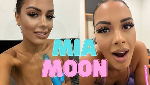 Video giới thiệu mia moon. hy vọng các bạn sẽ thích nội dung của tôi nhé các bạn :)