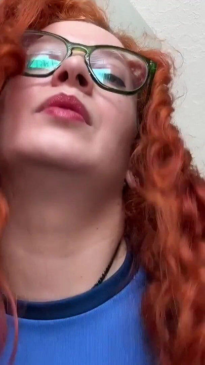 邪悪なスーパーガールのアナル崇拝、フェラチオ、ペギング、そして無力なスーパーマンのフェイシャル - Veggiebabyy Manyvidsのフルビデオ | クリップ 1