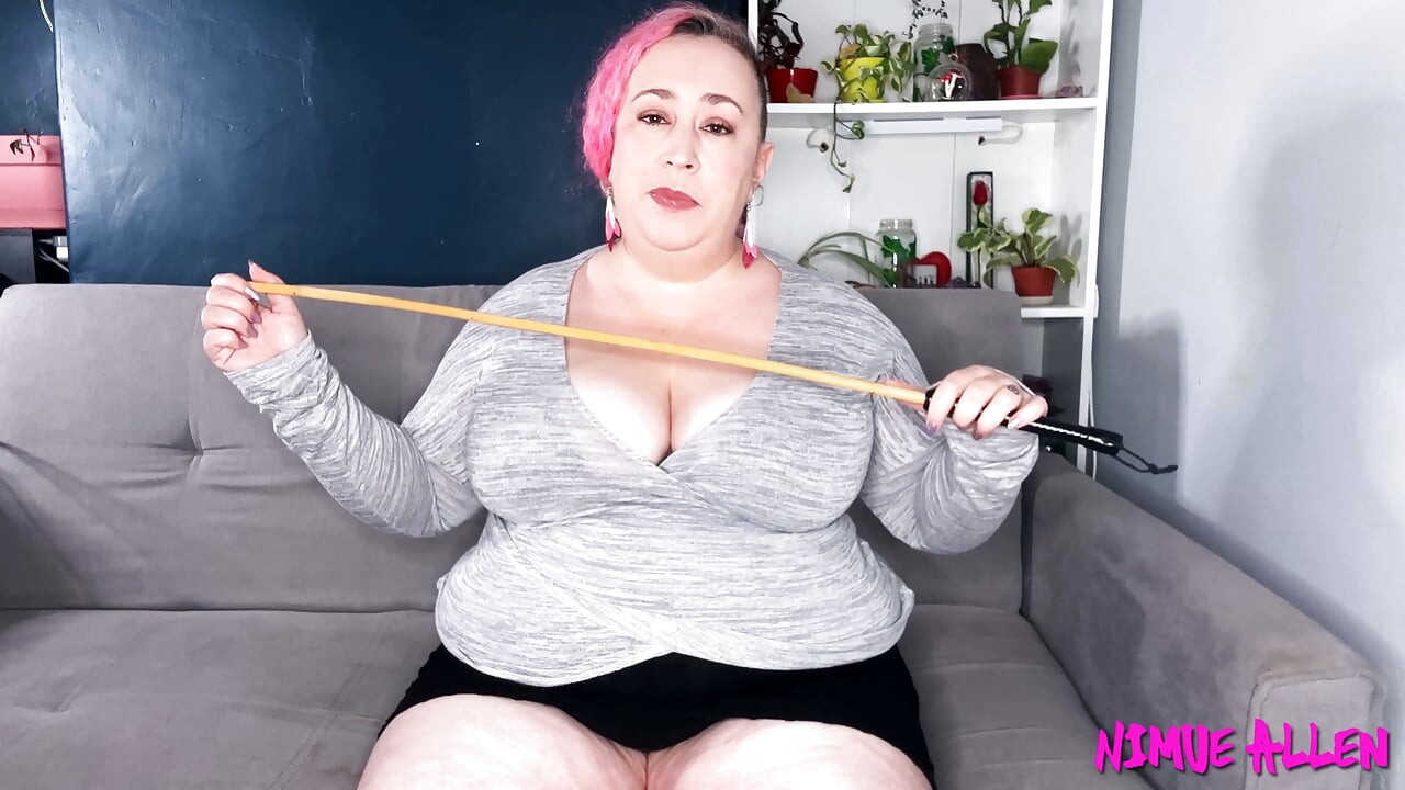 Vill du hellre stanna i kyskhetsburen, eller ta en lång, hård caning?
