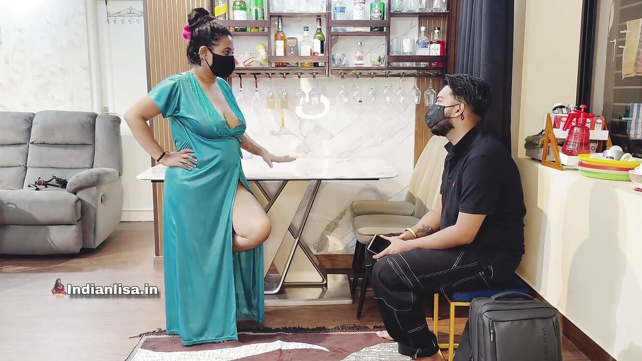 Getting My Hairy Pussy Shaved by a Stranger