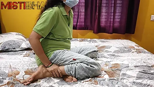 South bhabi ne ghar me bulake bed me chudai karvaya