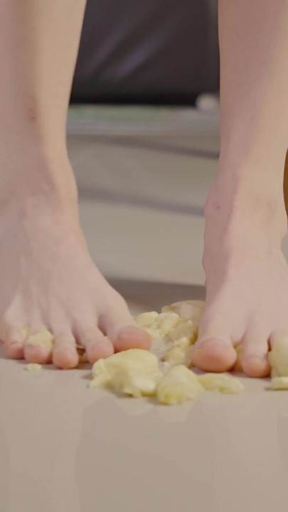 Barefoot Fruit Crush & Feet Licking