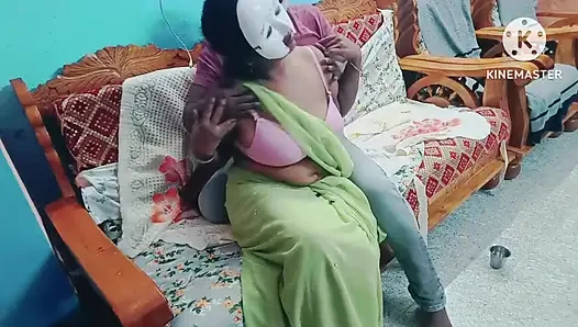 Üvey kızımın kocası güzelliğimden büyüleniyor ve beni sikiyor - tamil erotik ses