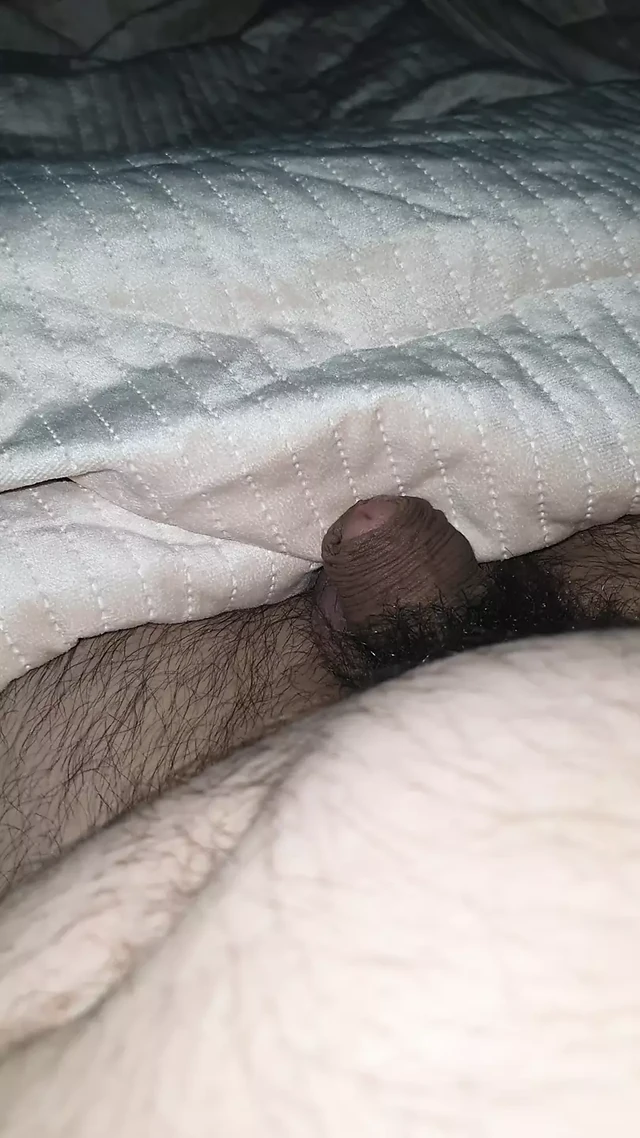 Step mom after buried her old husband handjob step son young dick