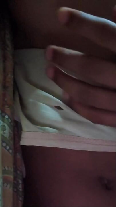 LaMenor zostaje zerżnięta z wytryskiem w cenne usta