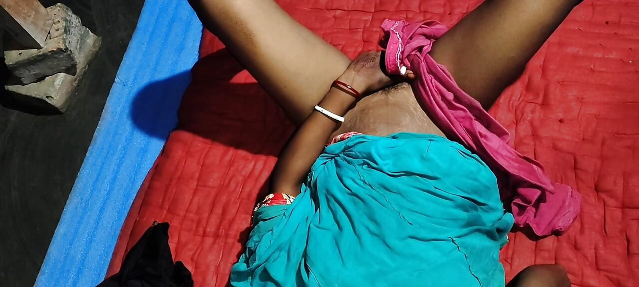 देसी टाइट भाभी पहिल्यांदा XXX व्हिडिओ
