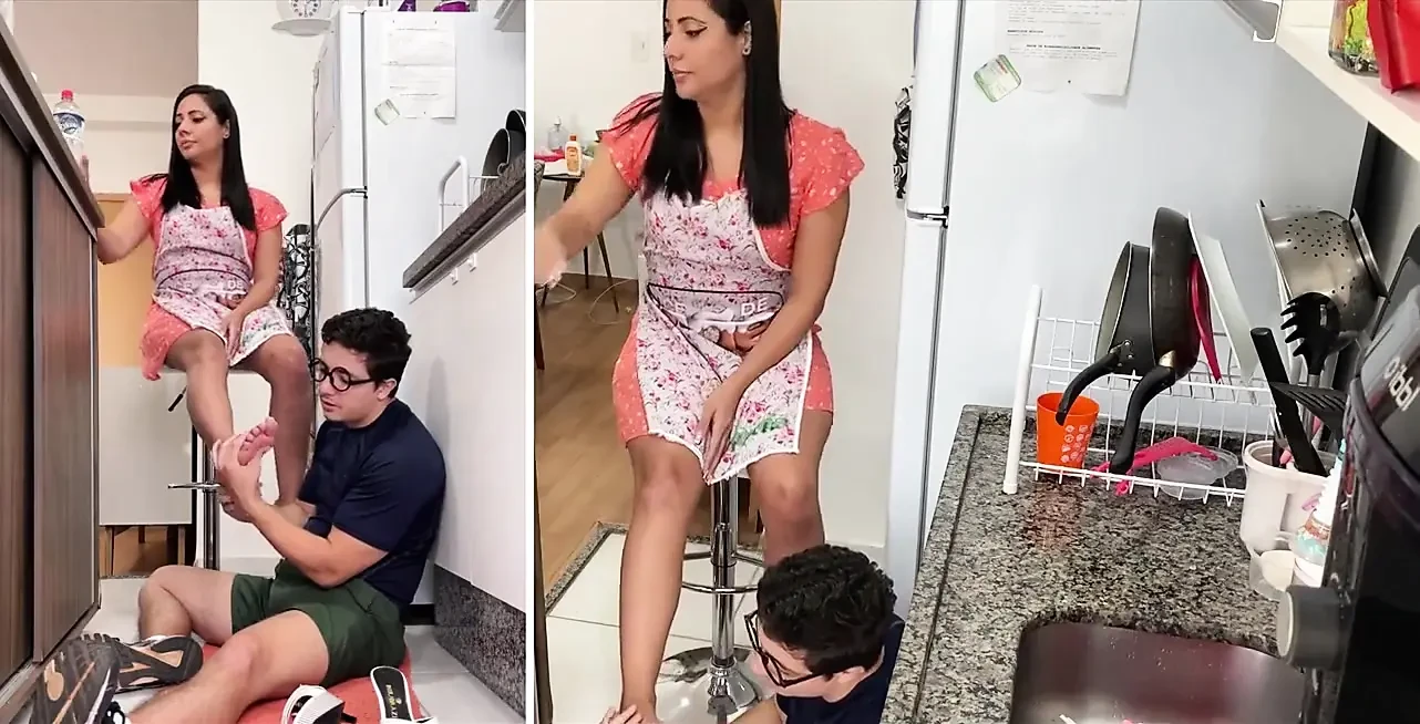 Hot MILF Cooking Teacher Ep 1
