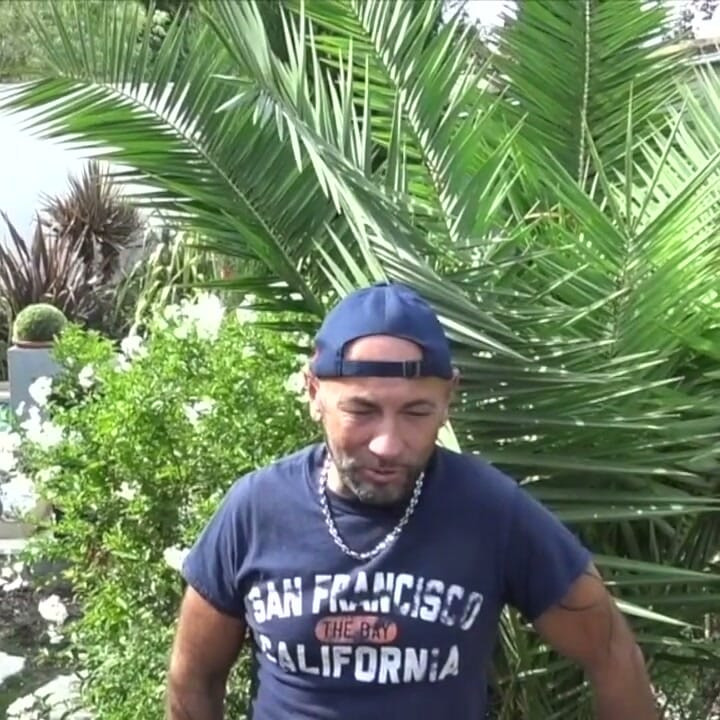Enjoy This Amazing French Porn Amator Bareback with Dudes so Sexy