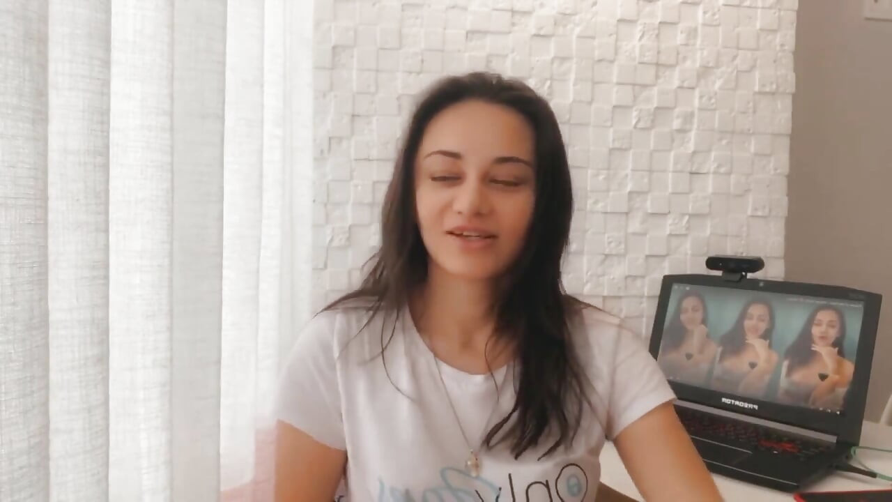 Pengalaman seks lesbian pertama saya