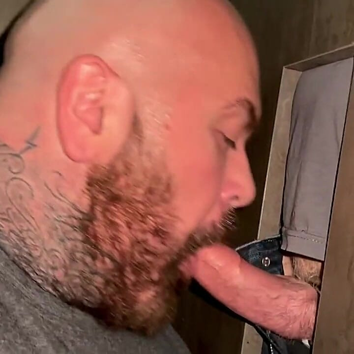Cum 4 Glory Hole Part 6