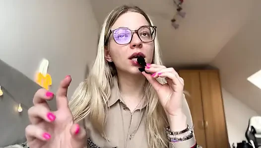 Erkekleri azdırıyor muyum? Femdom